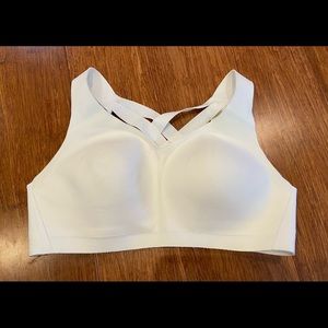 Lululemon Enlite Bra White
